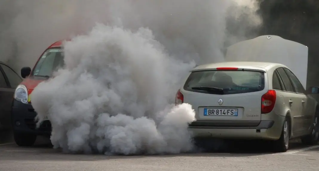 Diesel Exhaust Smoke Causes & Solutions