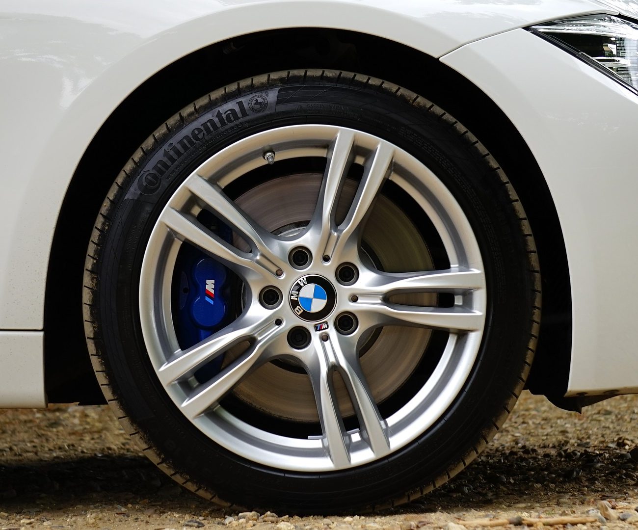 BMW Alloy Wheel