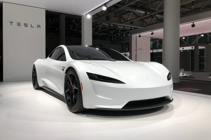 Tesla Roadster - Longest range Electric Cars