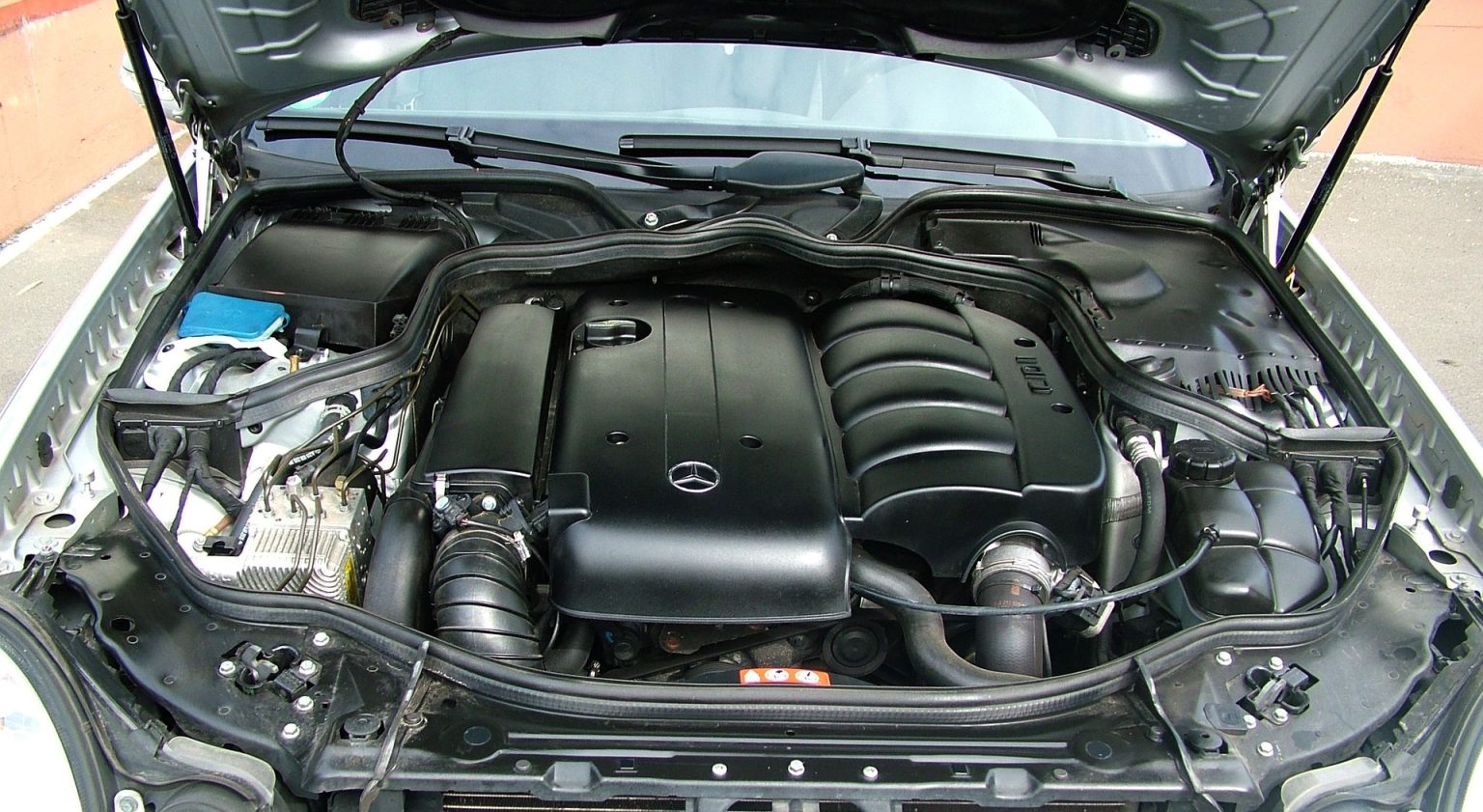 W203 C220 Cdi Engine Common Problems And Solutions - dj542aw