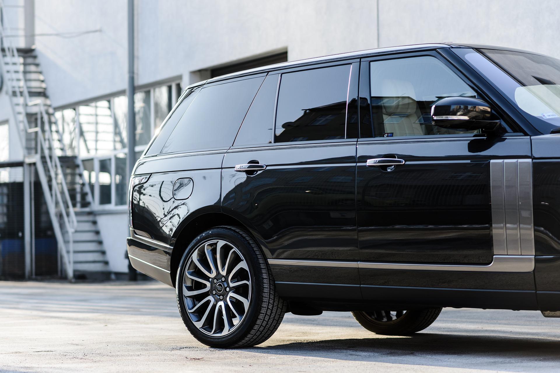 Range Rover Door